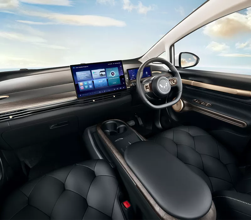 CLOUD EV 5 xBusinessP20Class.jpg.pagespeed.ic_.ssJGb3YjBA.webp