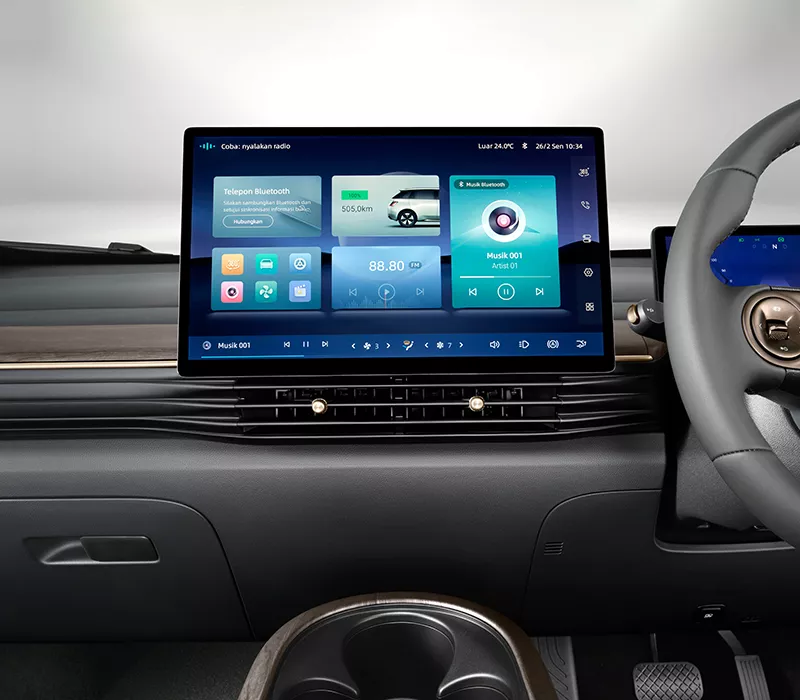 CLOUD EV 4 xFullP20Control.jpg.pagespeed.ic_.Wjg8LAg93i.webp